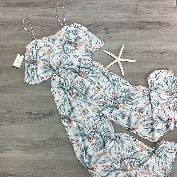 🔆RIP CURL🔆 DIAMOND BAY JUMPSUIT - Picture 13 of 13